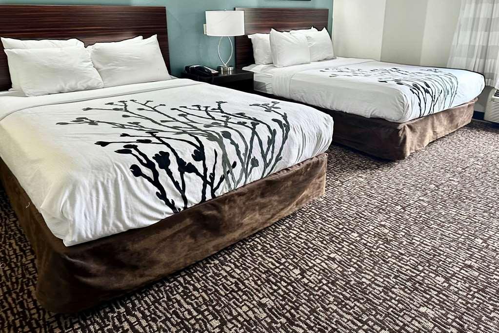 Spark By Hilton Augusta Room photo