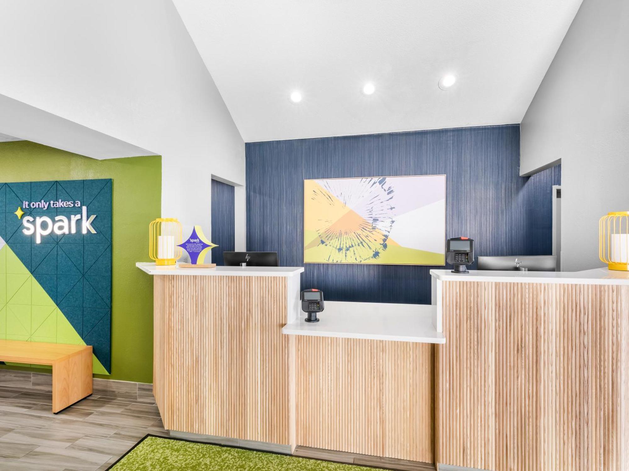 Spark By Hilton Augusta Exterior photo