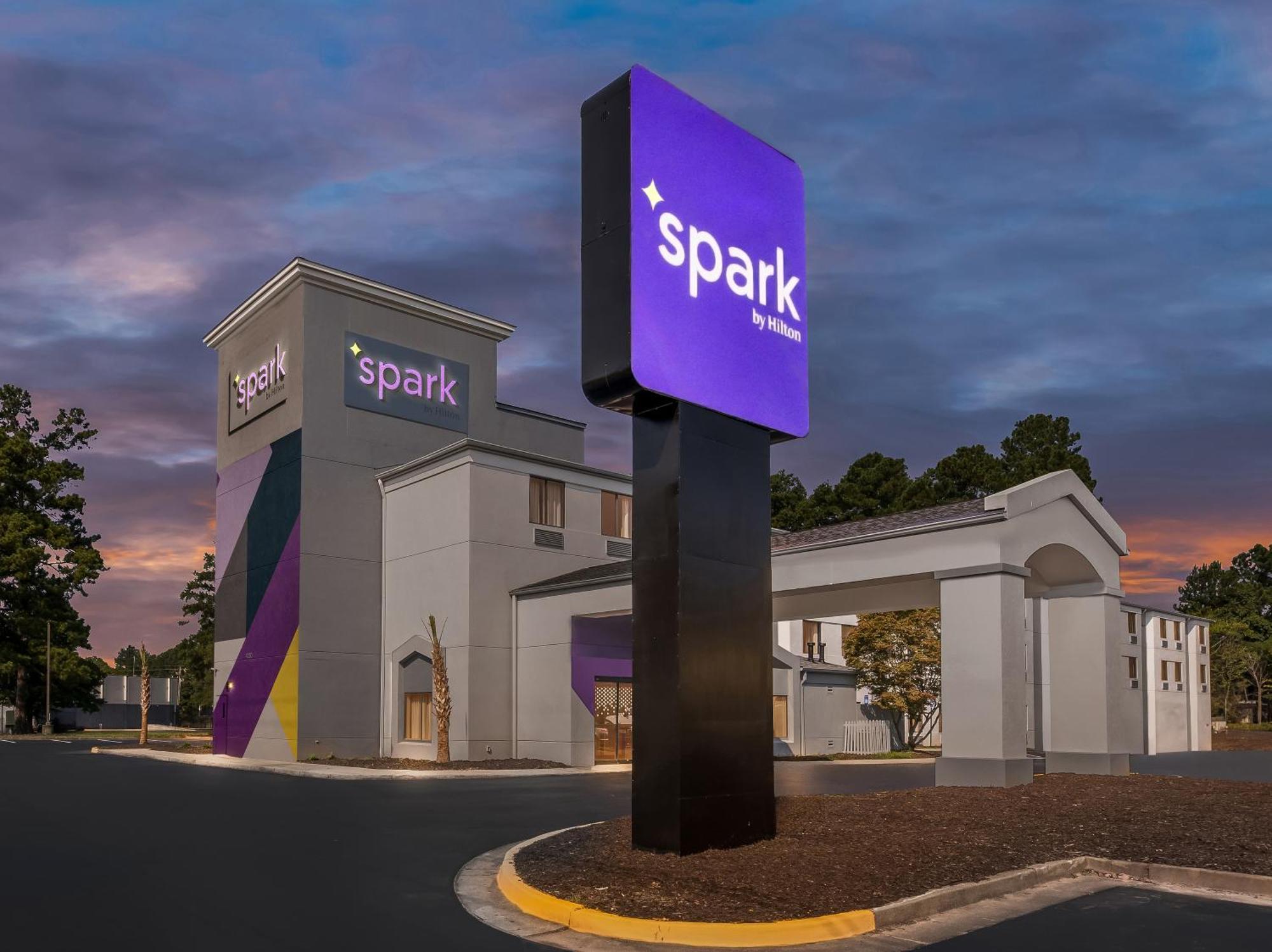 Spark By Hilton Augusta Exterior photo